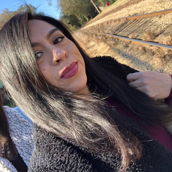 Meet your Posher, Juana - Picture 1 of 1